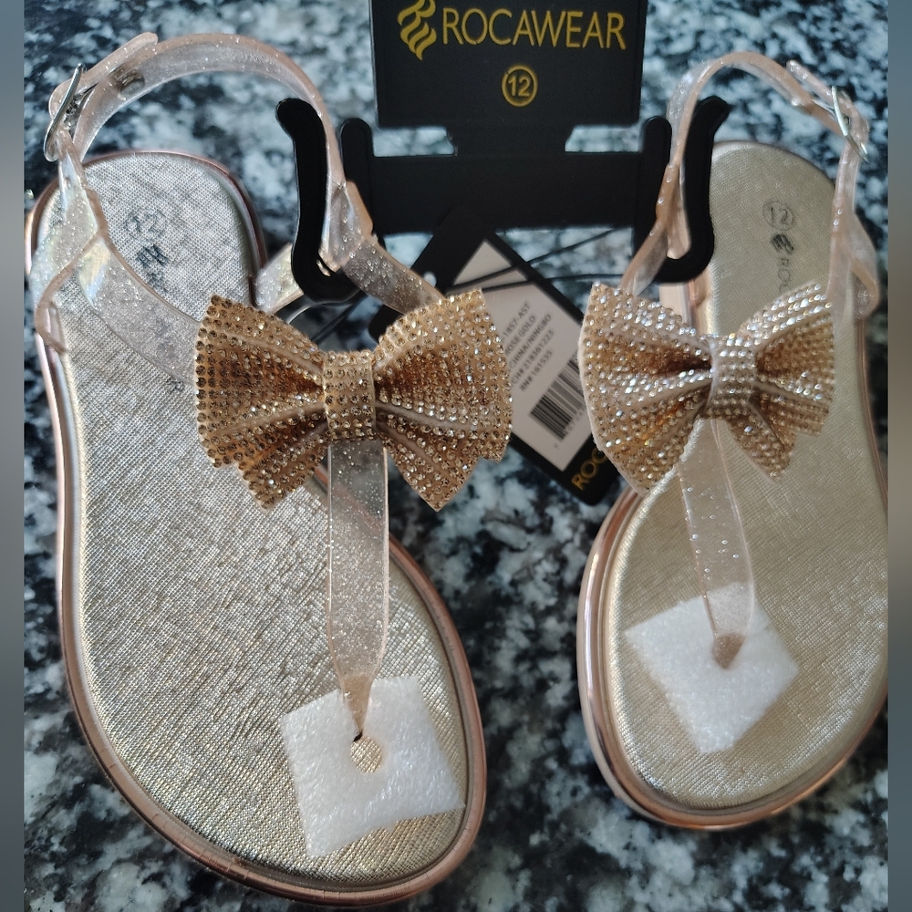 Rocawear Girls Glittering Rose Gold Bow Sandals